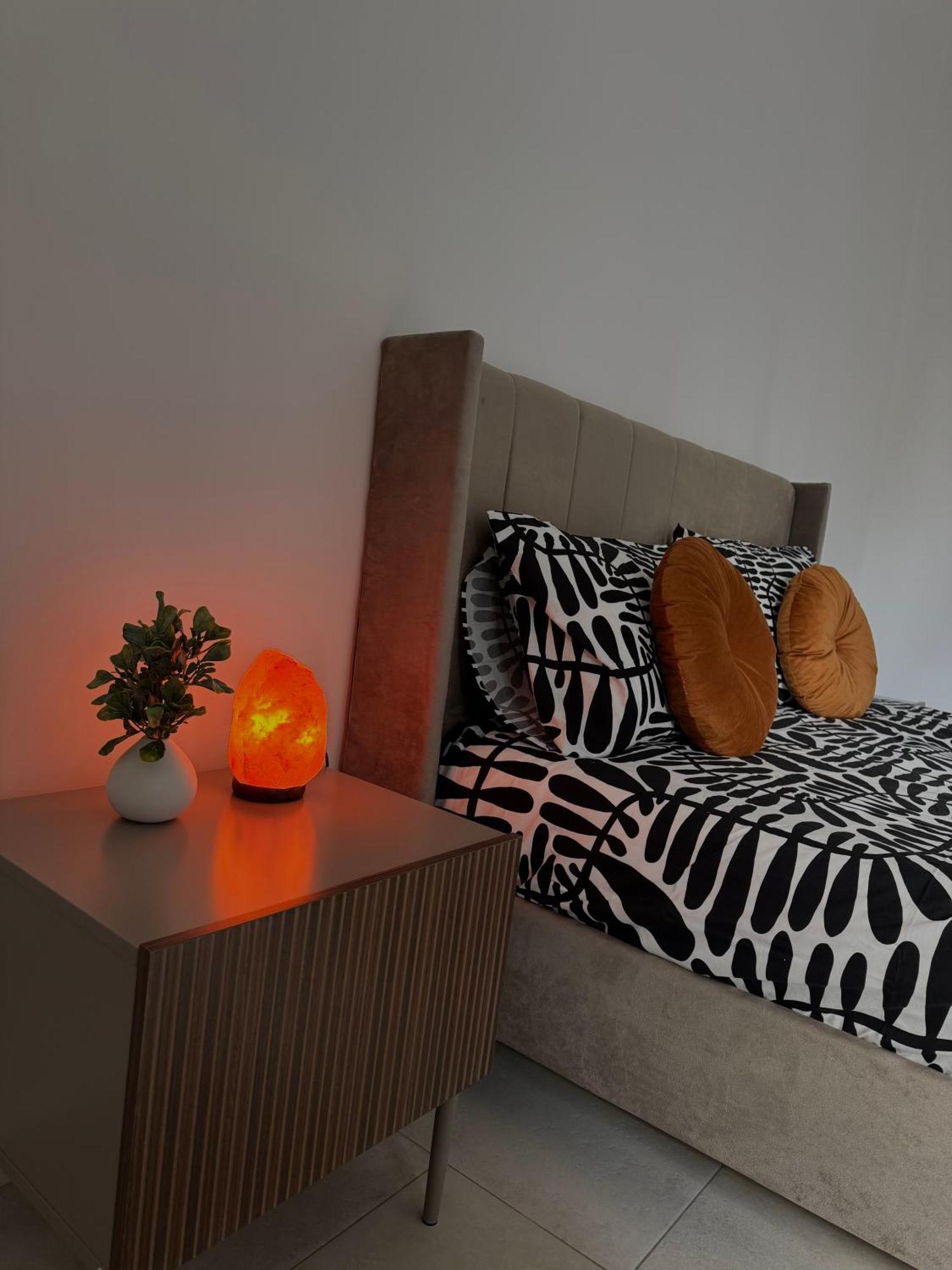 L&S Rooms Monopoli Luaran gambar